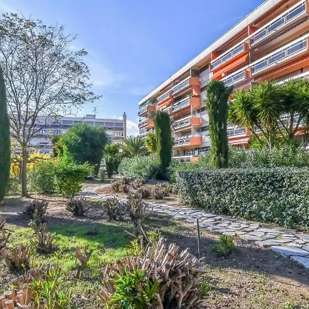 Le Maxime-1 By Interhome Apartman *